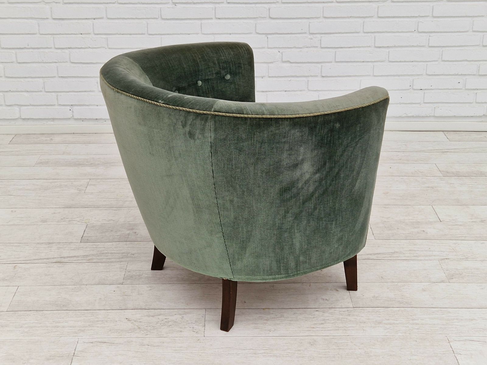 1960s, Danish Design, Curved Loungechair, Original Very Good Condition. photo vintage
