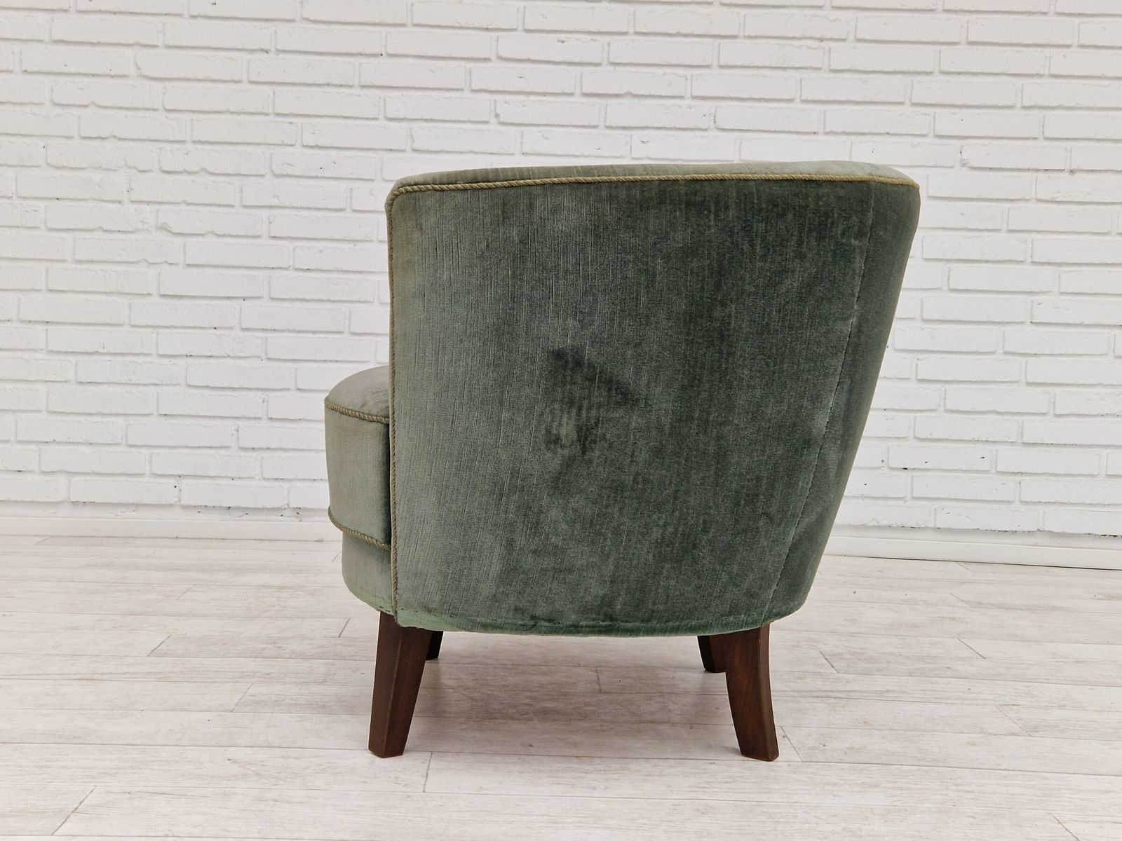 Furniture 1960s, Danish Design, Curved Loungechair, Original Very Good Condition. photo