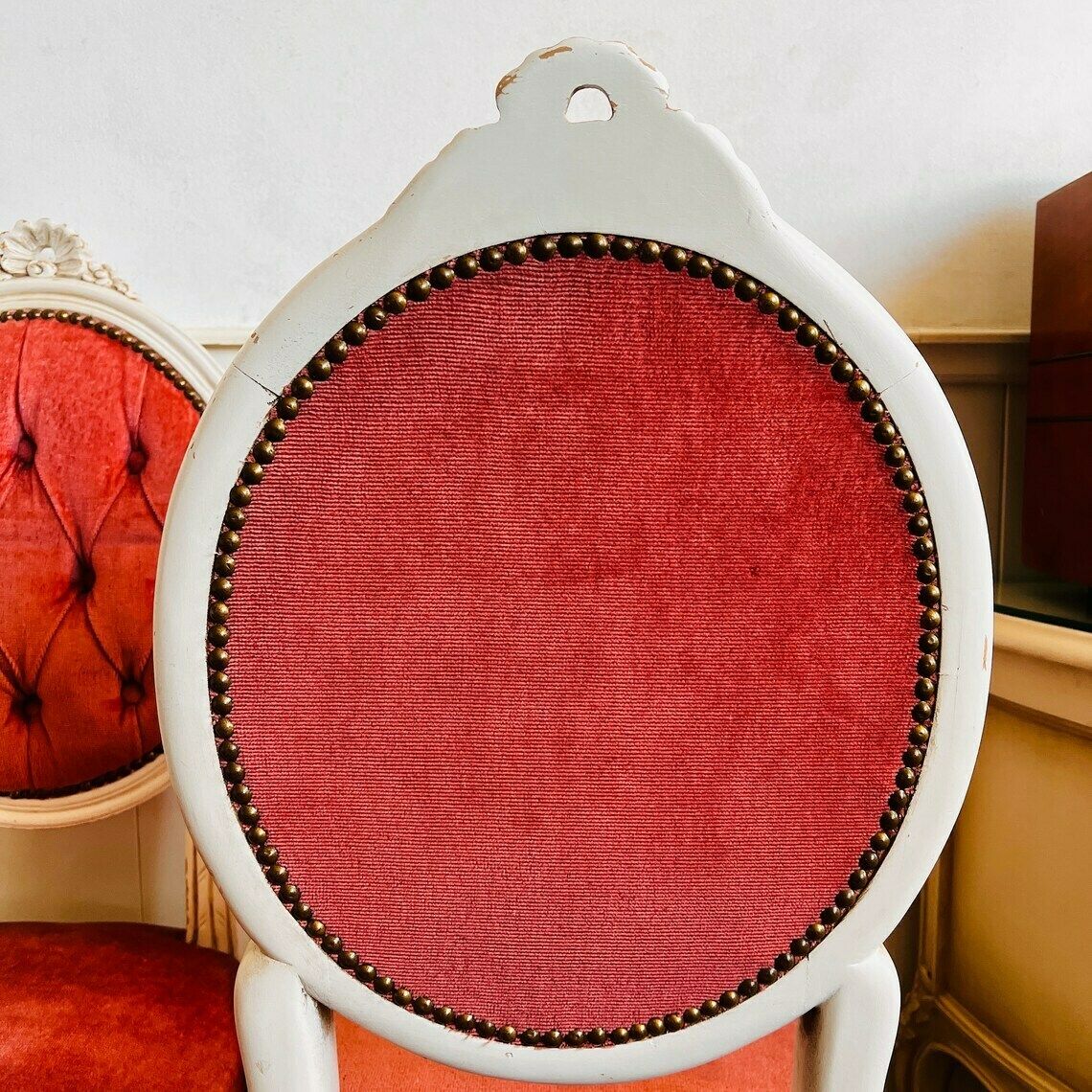 Pair Of Wooden Chairs, Queen Anne Style, Vintage Shabby Chic White And Pink Velvet Vanity Chairs photo Furniture