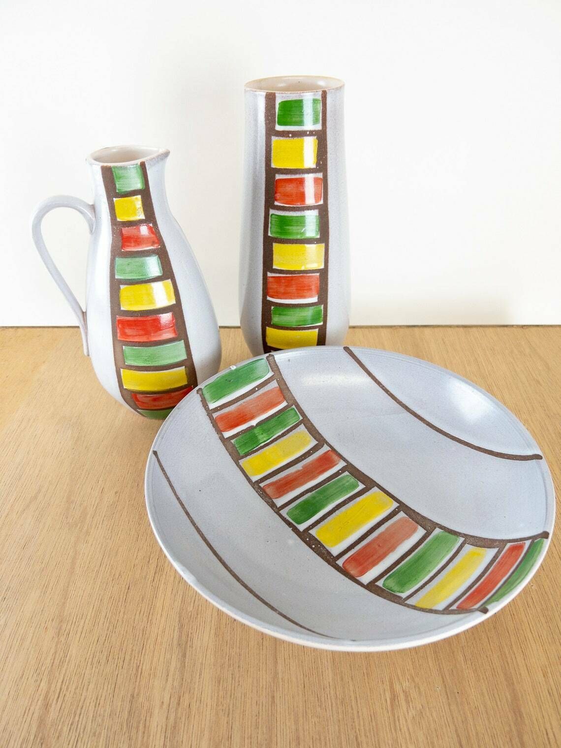 photo furniture Veb Haldensleben Vases And Bowl With Green, Red And Yellow Striped Glaze