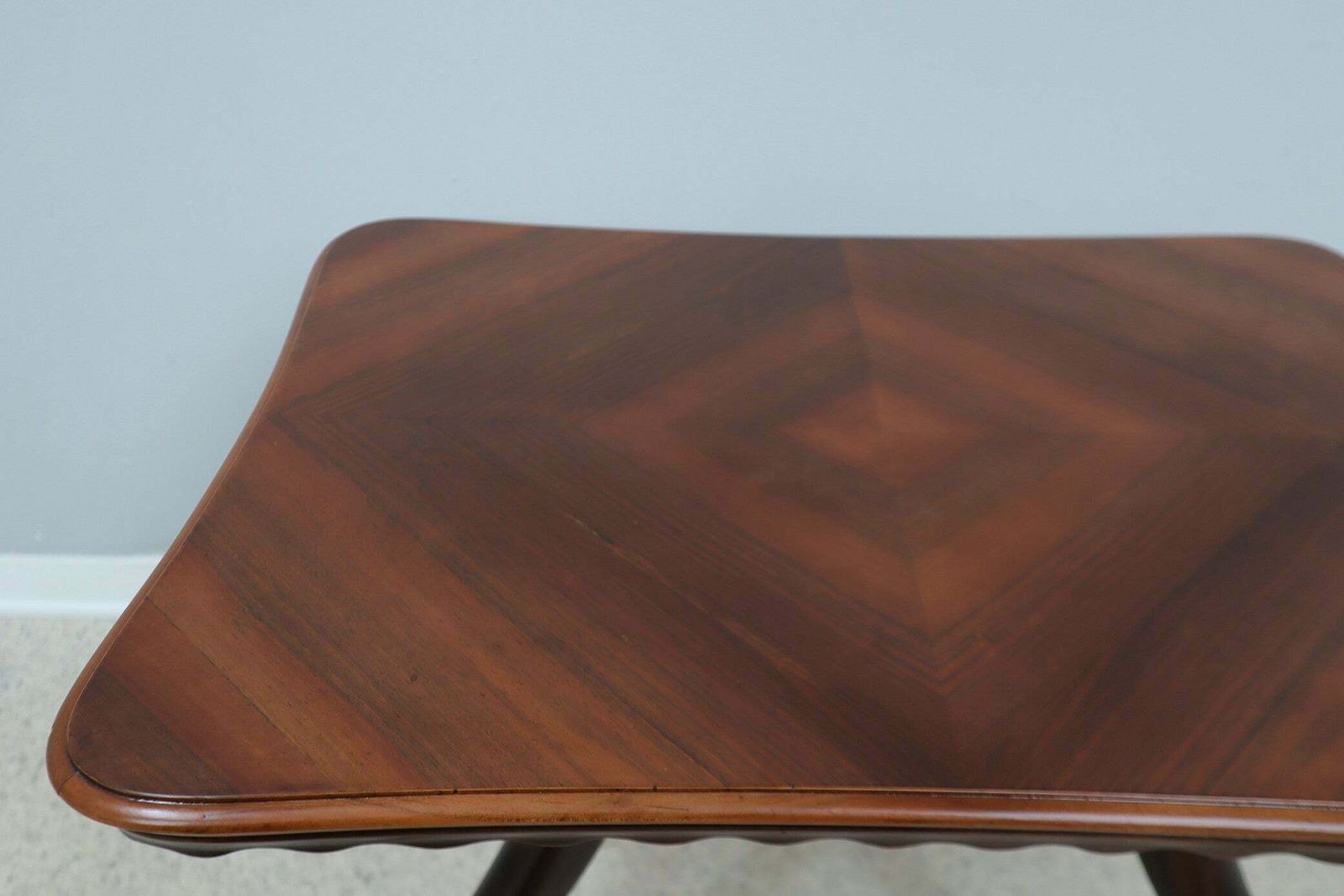 Mid Century Coffee Table Atelier Borsani, Varedo 1940s photo vinterior