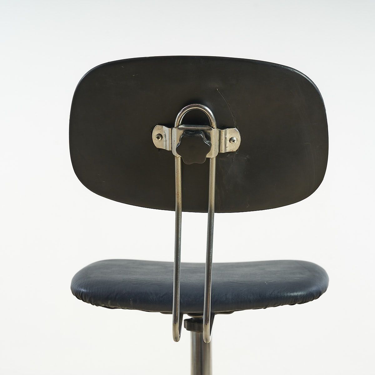 70's Chrome Revolving Stool photo Furniture