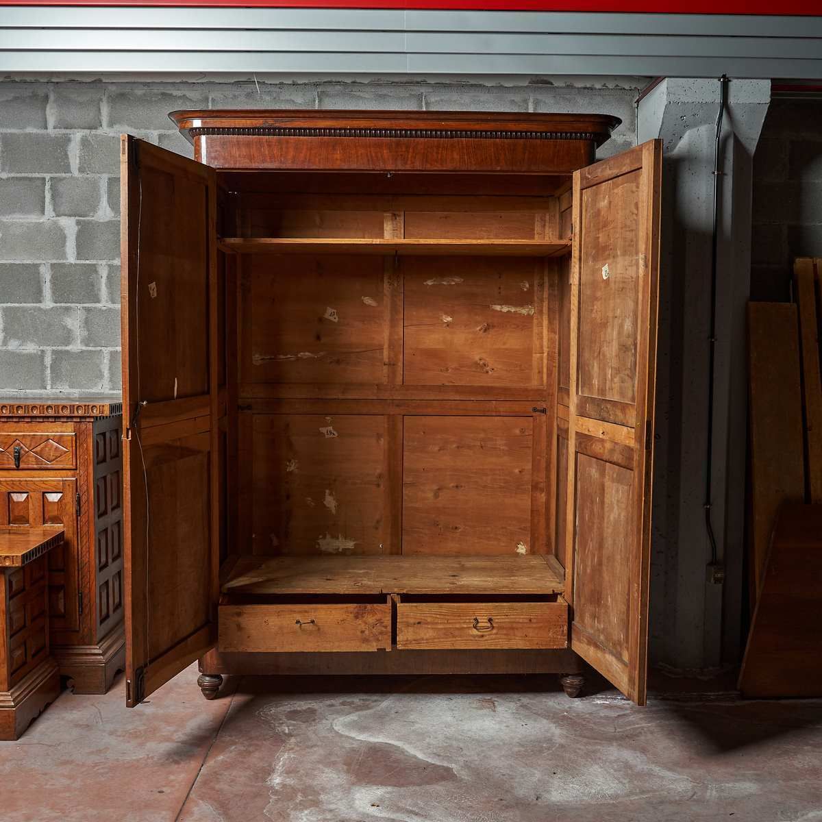Early 19th Century Cabinet In Walnut Vened Walnut photo 3282.7392