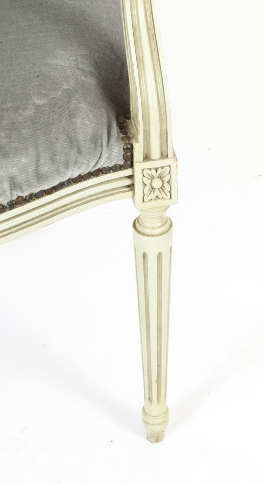 photo vinterior Antique Pair French Louis XVI Revival Painted Armchairs Early 20th Century