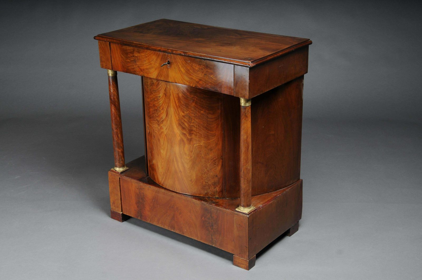 Antique Half Round Empire Chest Of Drawers, Mahogany, Around 1810 £3,082.47 £3,853.0920% Off photo 3468.0