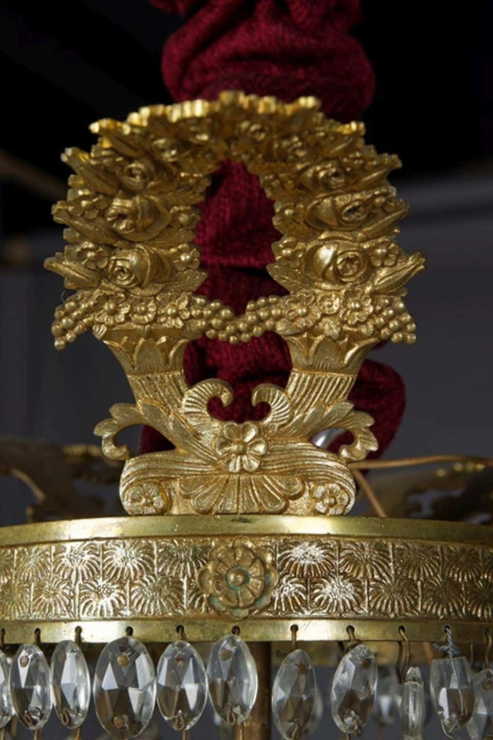 photo buy Classic Empire Chandelier, Dreamlike And Noble