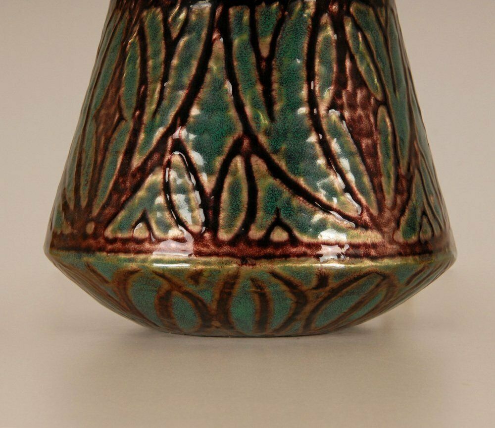 Lighting French Art Deco Geometric Table Lamps In Enamel On Copper Camille Faure, 18th Century, Set Of 2 photo