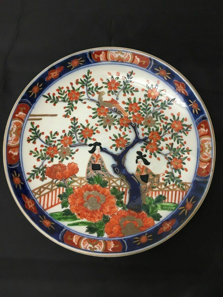 Imari Plate / Japan, 1600s, Antique