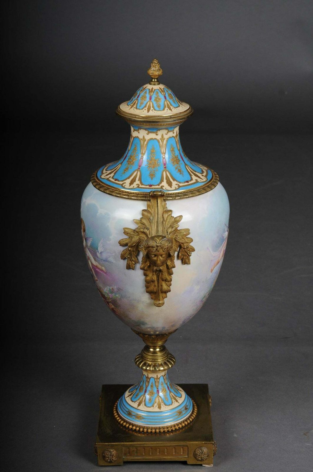 19th Century Monumental Sèvres Vase With Bronze Mounting photo vinterior
