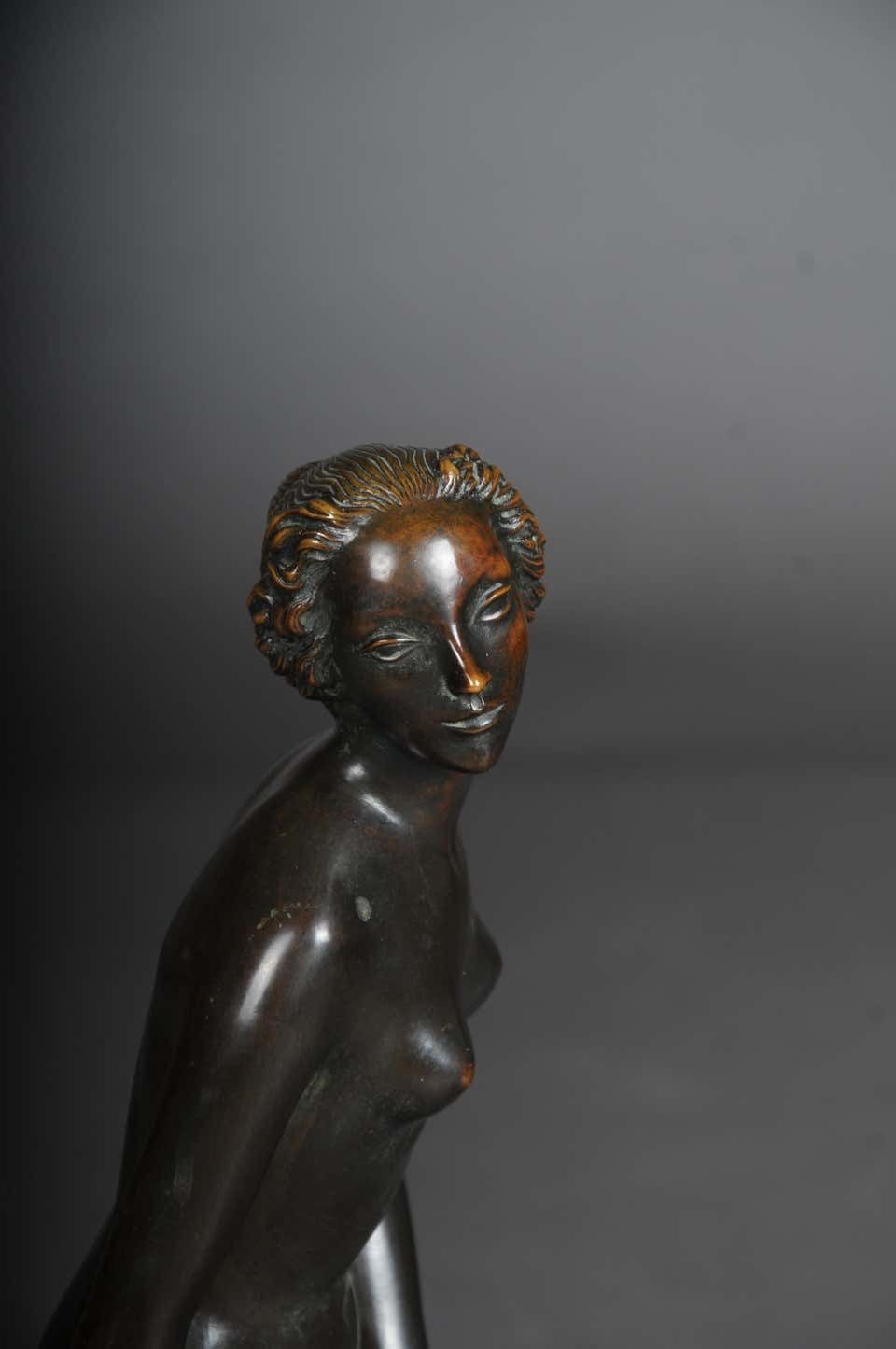Bronze Artist Figure "Naked Woman" By Max D. Hermann Fritz photo vintage