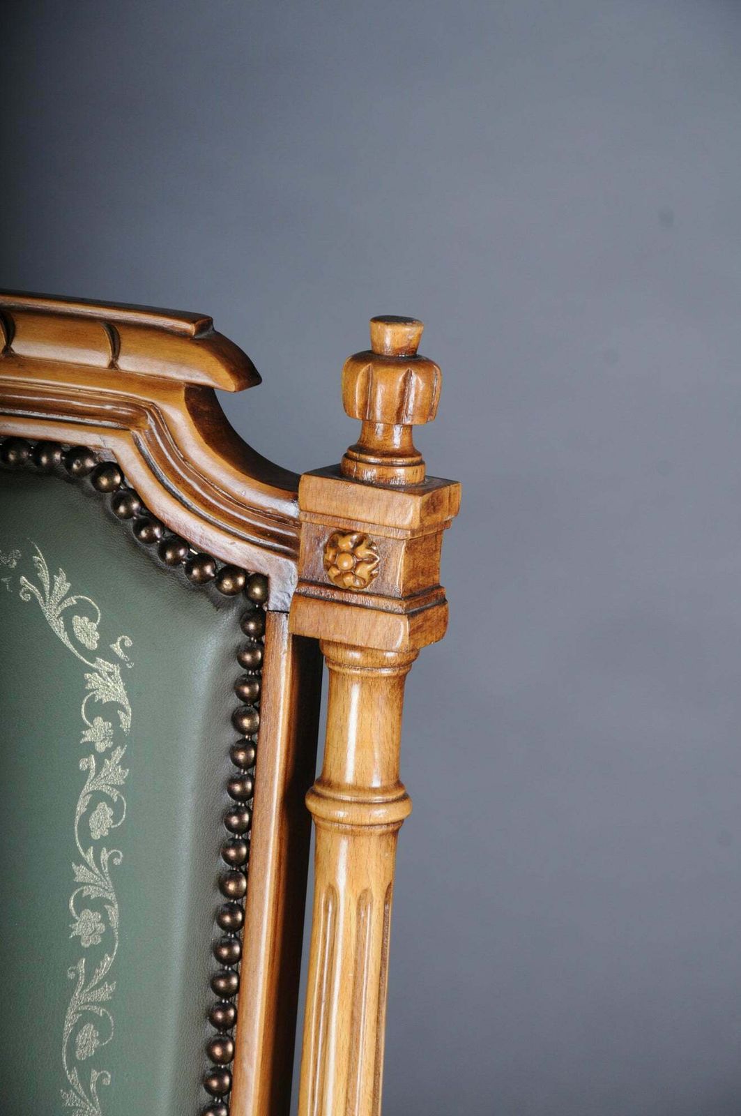 20th Century Chair English Armchair Leather Yew Wood photo 1374.0
