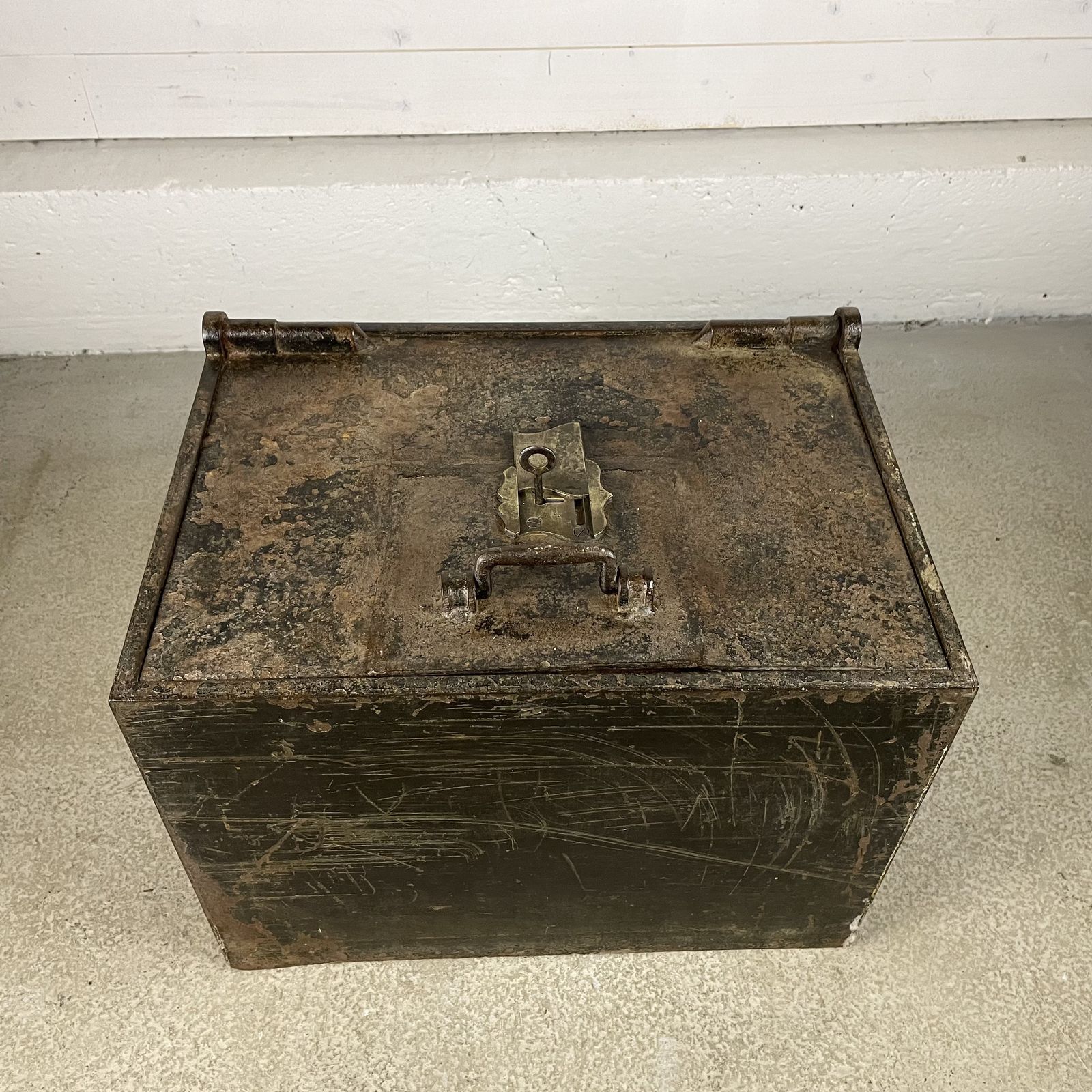 Antique Iron Strong Box With Handles And Key photo Home Decor