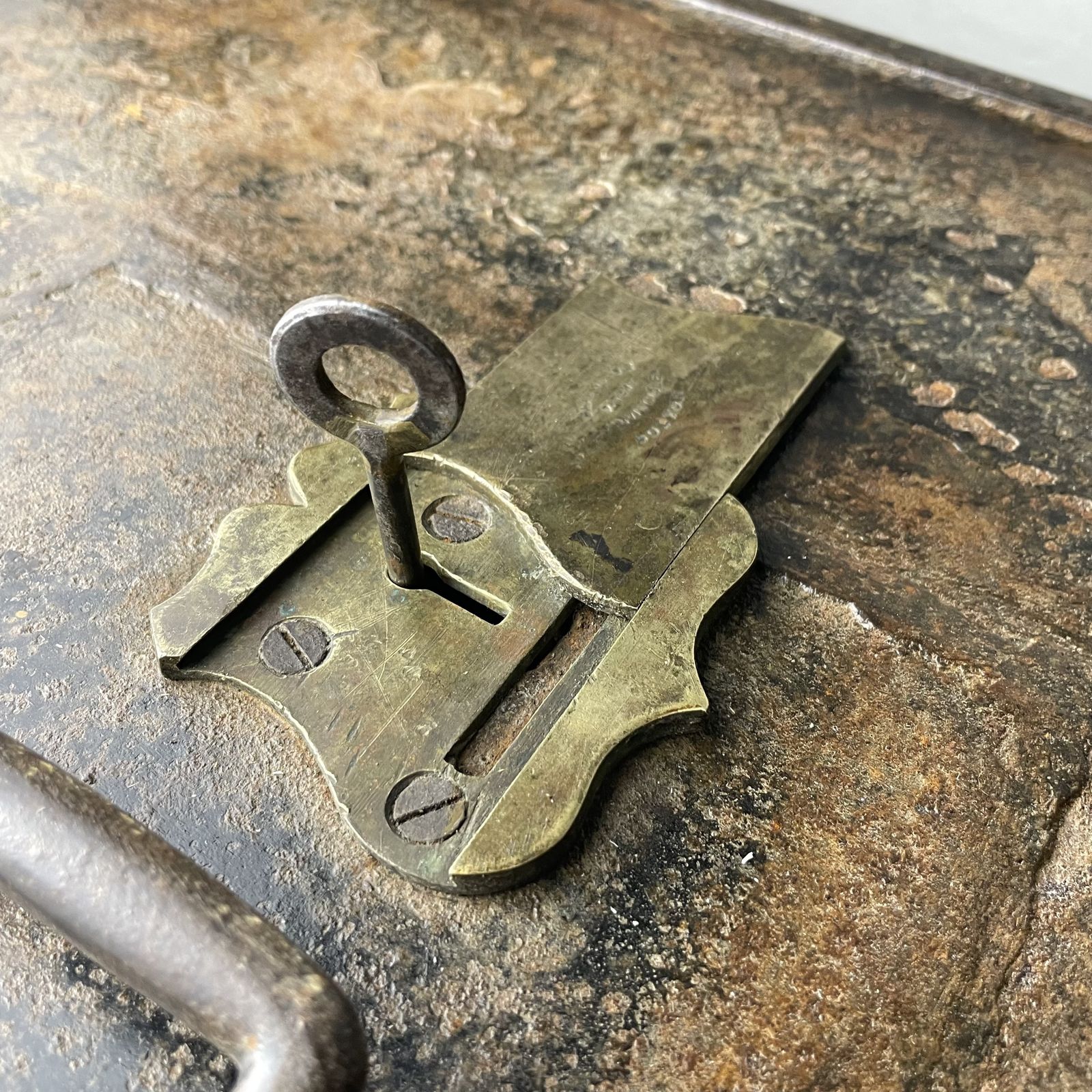 photo furniture Antique Iron Strong Box With Handles And Key