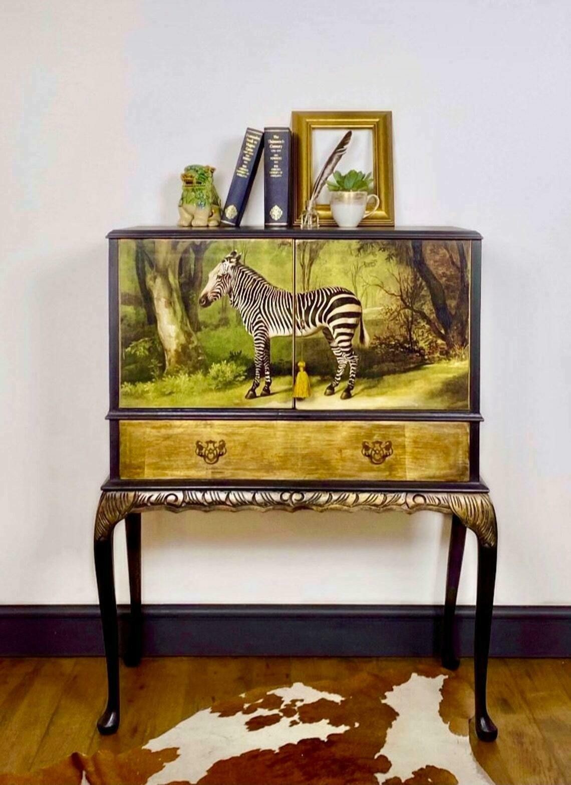 Vintage Queen Anne Cocktail/ Drinks Cabinet