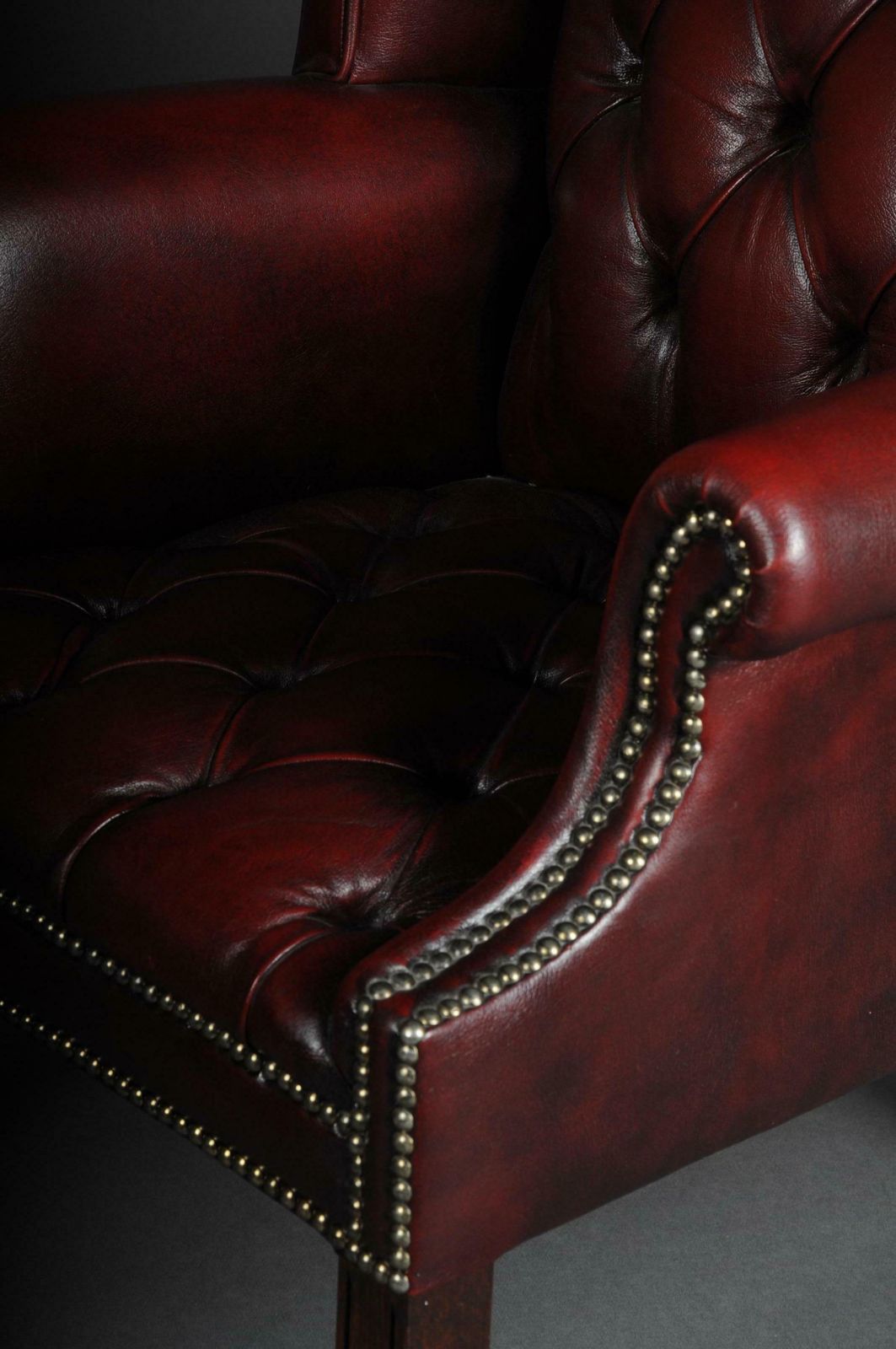 20th Century Classic English Chesterfield Earsback Chair, Leather photo vintage