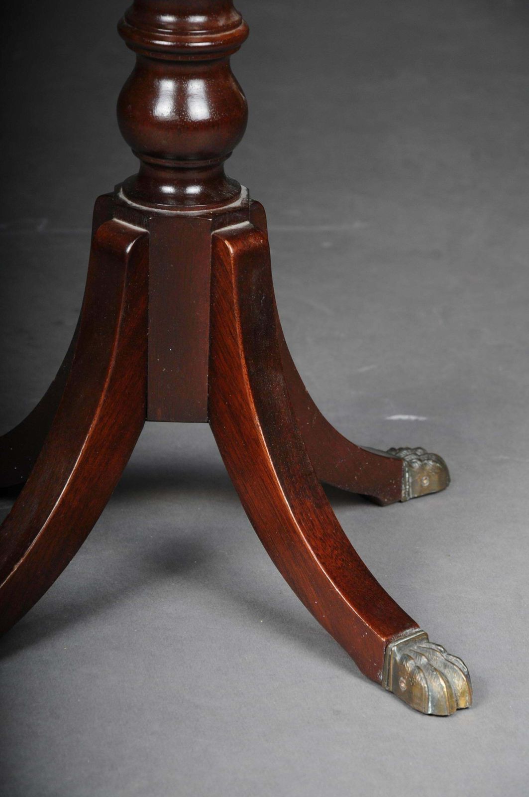 English Folding Table / Side Table / Table, 20th Century photo vinterior