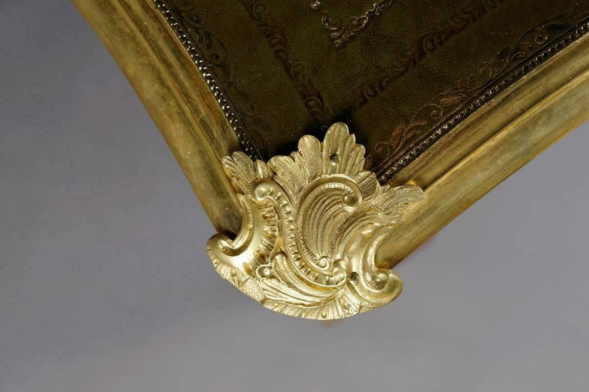 20th Century Louis XV Style Womens Tulip Veneer Bureau Plat Or Desk photo 3535.0