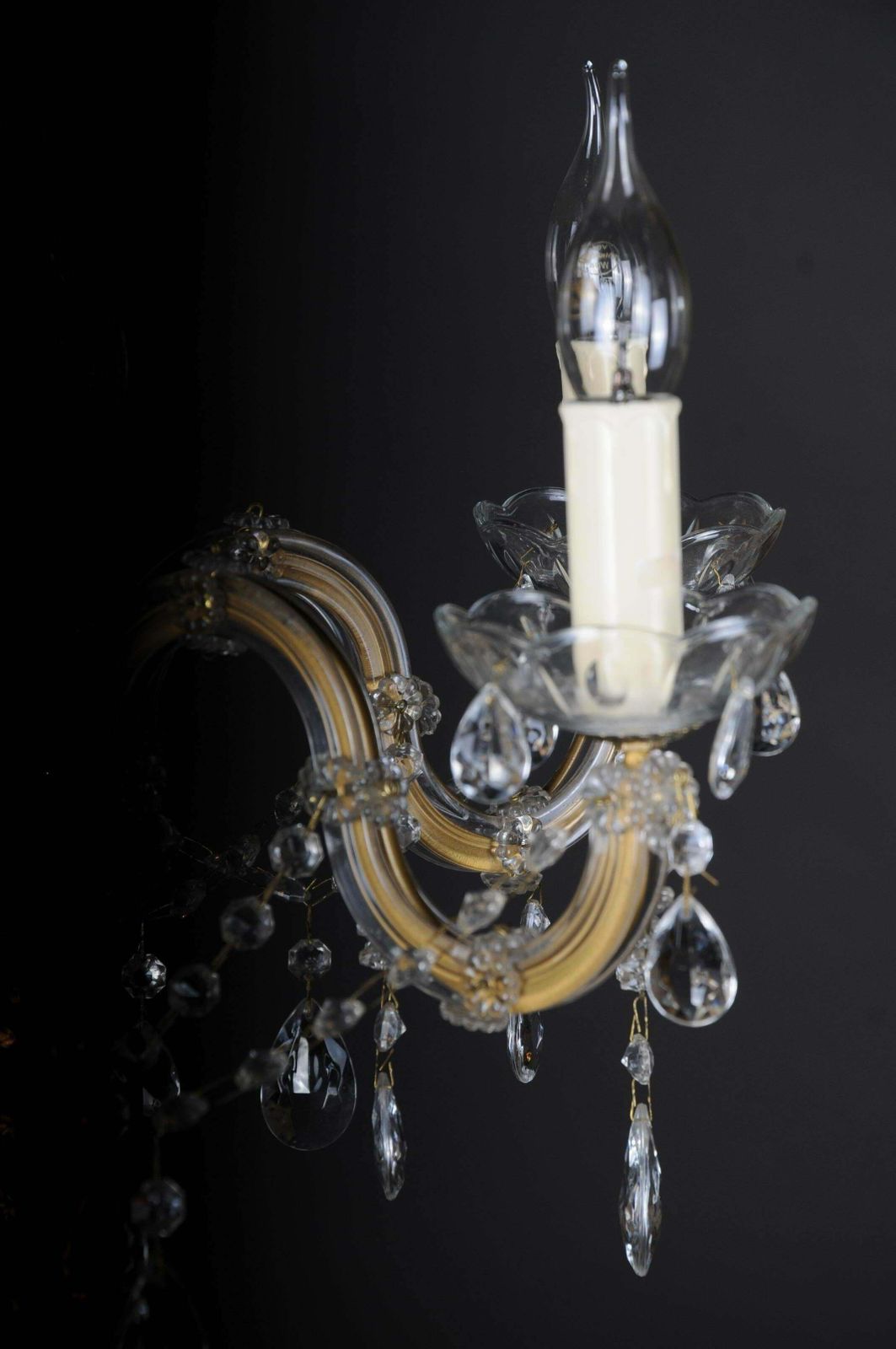 1536.0 20th Century Beautiful Maria Theresia Chandelier Lamp photo