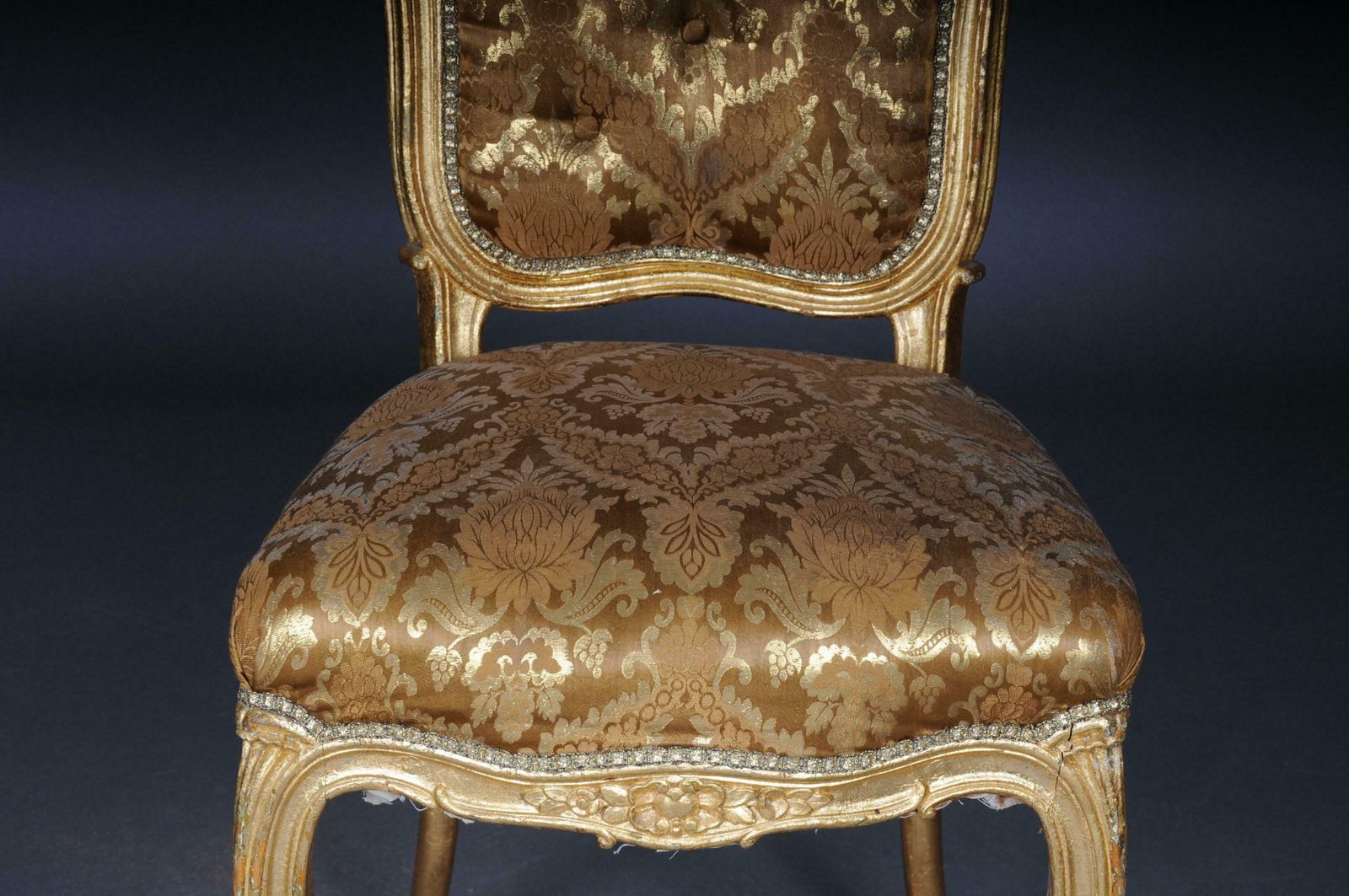 photo vintage French Salon Chairs From The Bellevue Palace In Berlin, Gold From 1890