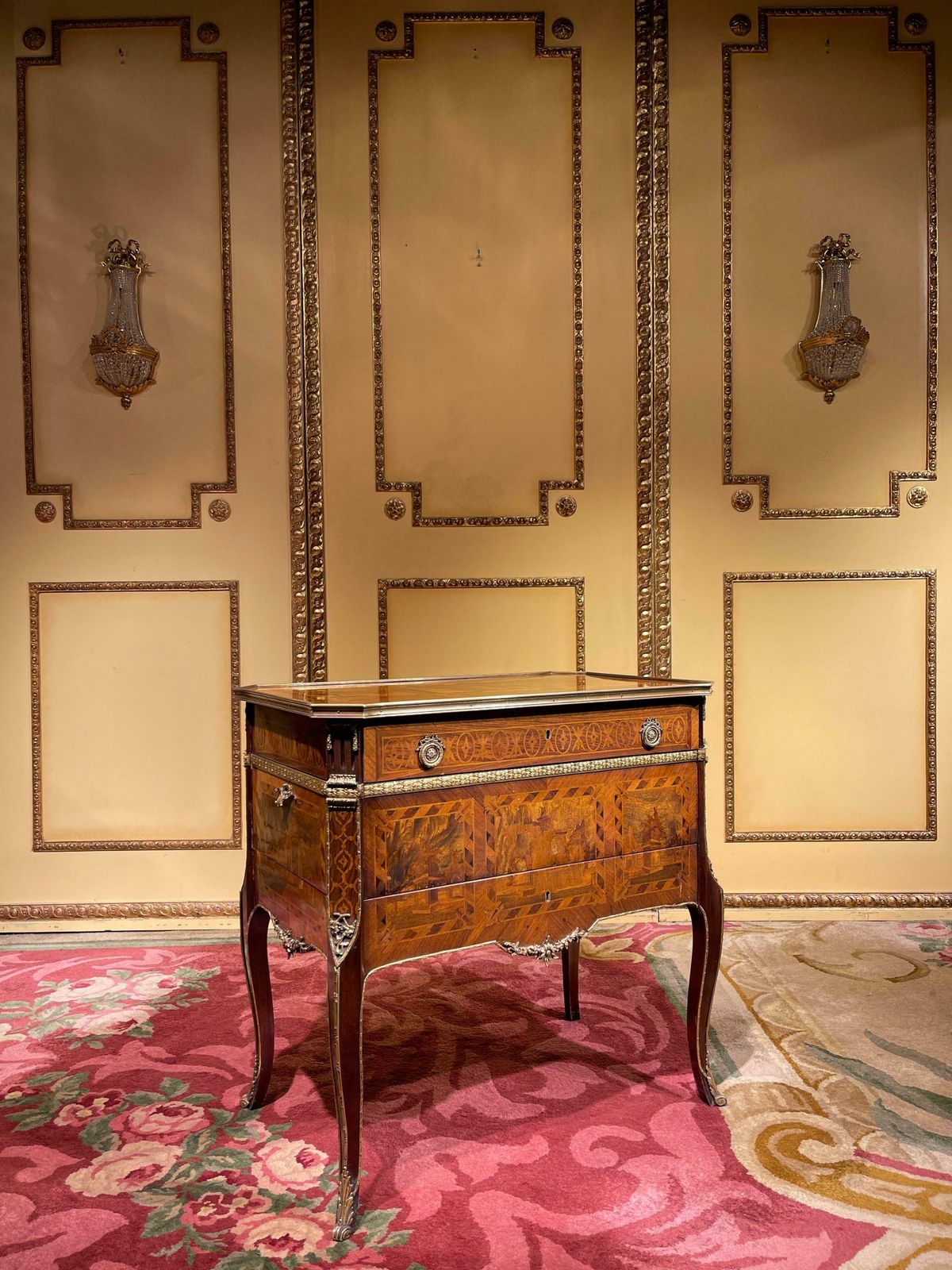 20th Century Louis XV Style Chest Of Drawers/Dressing Table, Transformable Furniture photo Furniture