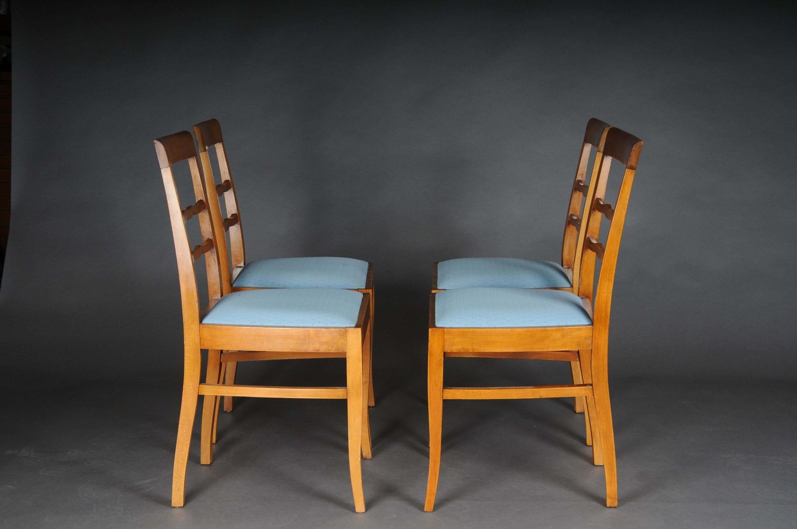 photo furniture 20th Century Set Of 4 Biedermeier/Art Deco Chairs, Birch