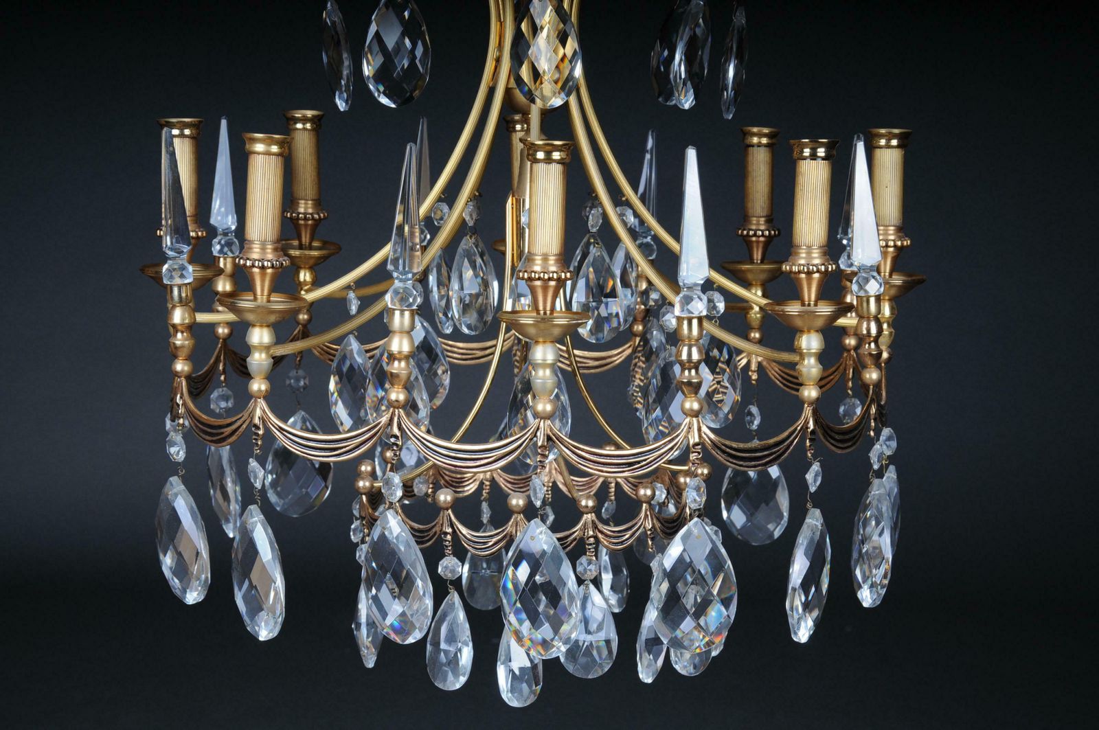 20th Century Large Gold Plated Brass Chandelier / Chandelier photo vinterior