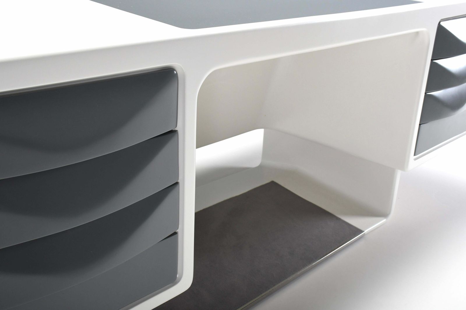 Rare Fibreglass Directors Desk By Ernest Igl For Wilhelm Werndl, 1970s photo vintage
