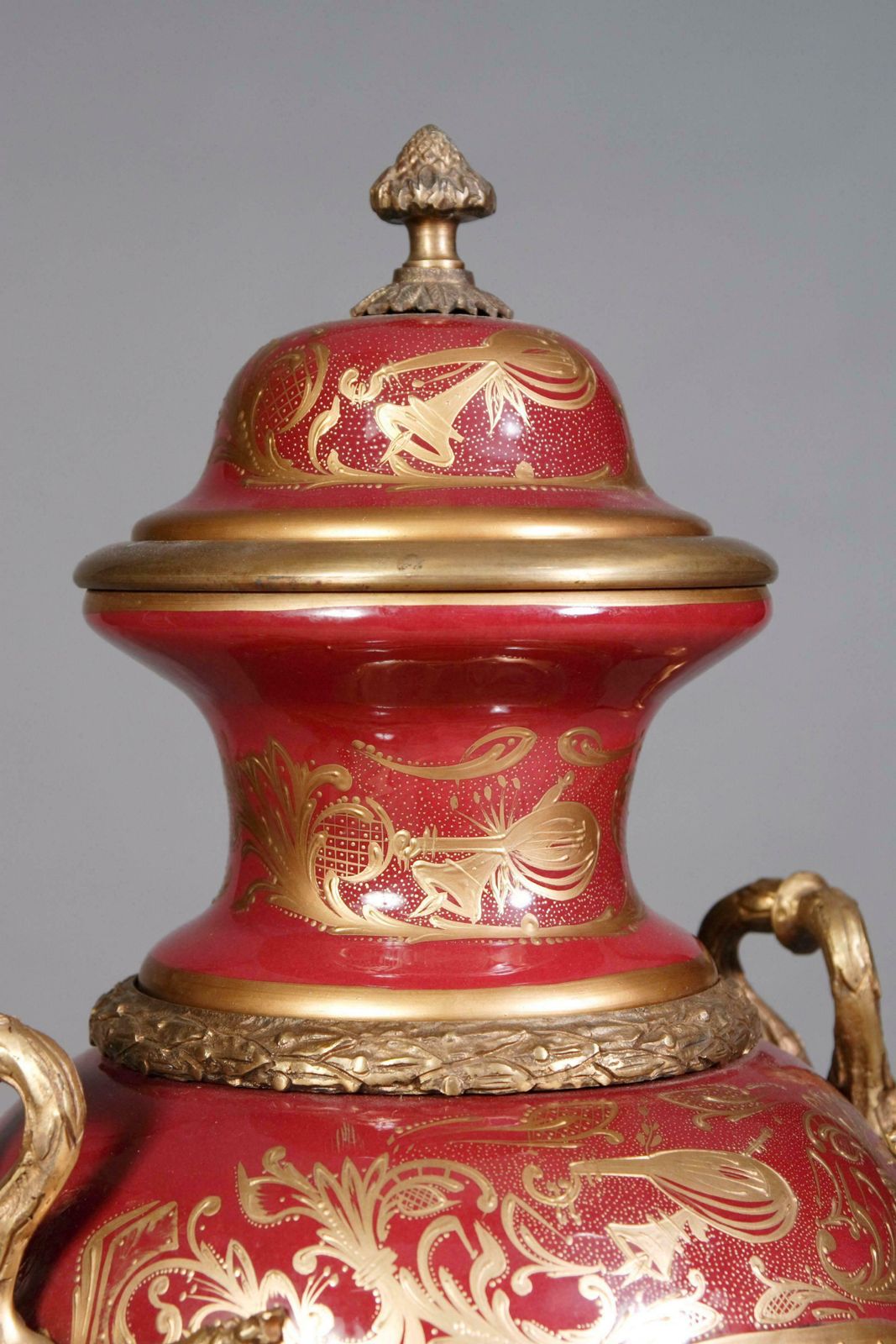 20th Century Louis XIV Sèvre Pompe Lidded Vase photo Home Decor