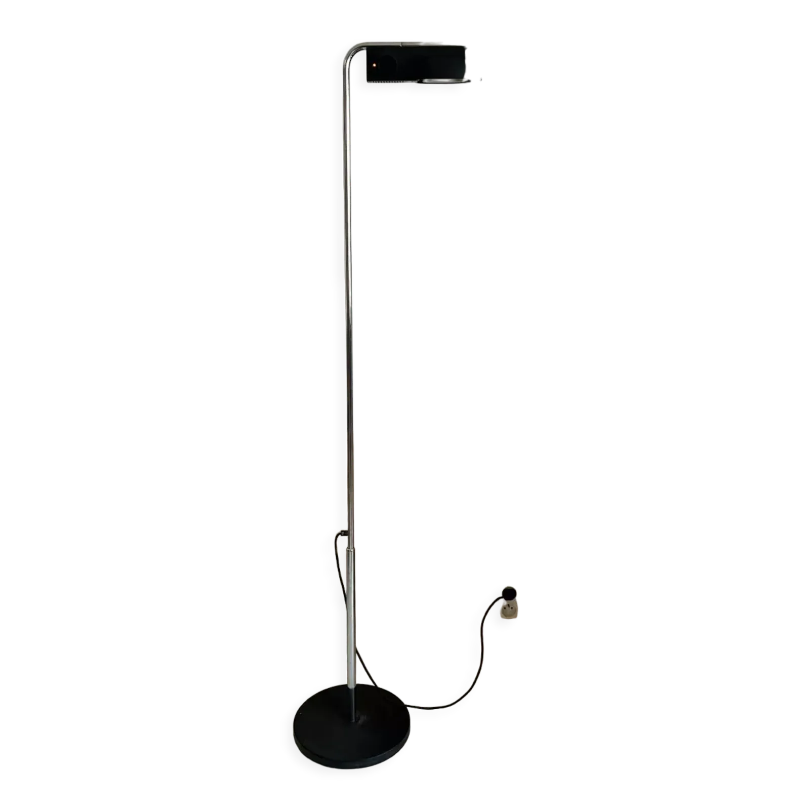Vintage Adjustable Floor Lamp, Chrome And Black, Gismondi For Artemide, Italy 1980 photo 441.0