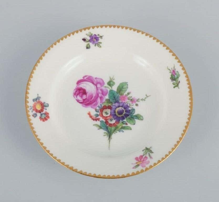 B&G, Bing & Grondahl Saxon Flower. Six Cake Plates Decorated With Flowers photo buy
