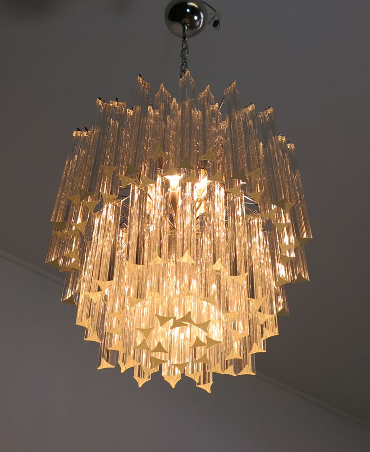 Vintage Murano Chandelier – 107 Trasparent Prism Triedri