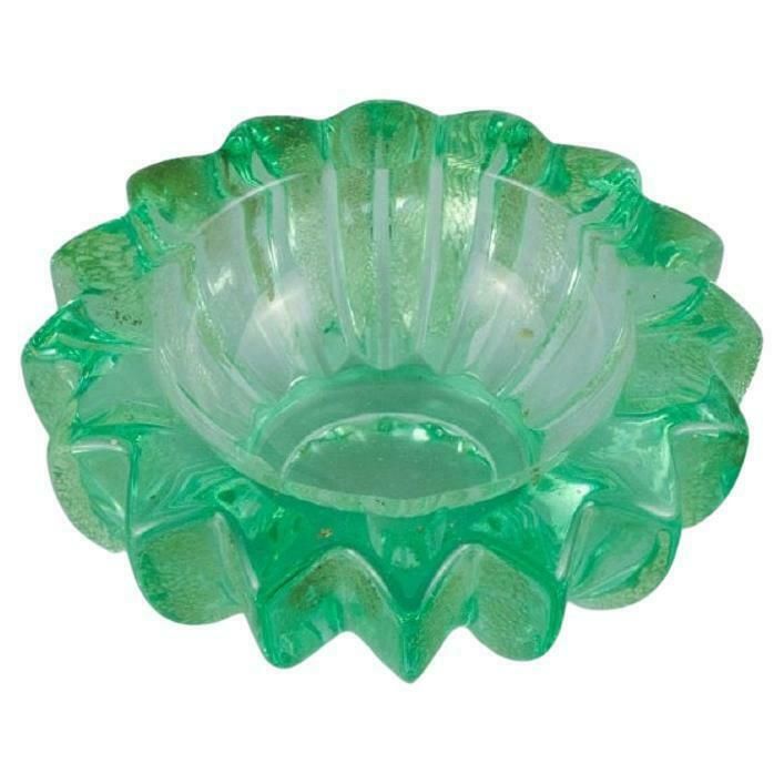 Pierre Gire 1901 1984 Aka Pierre Daesn France Green Art Glass Bowl photo furniture