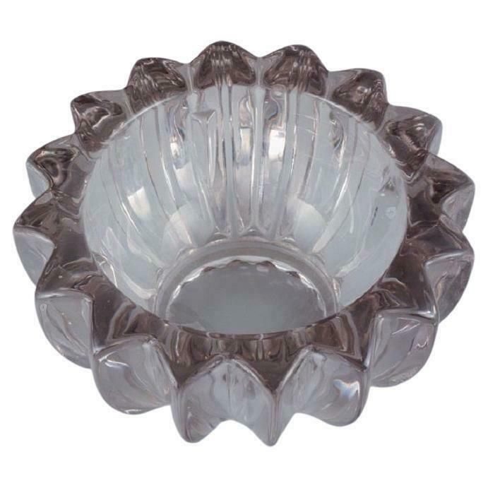 Pierre Gire 1901 1984 Aka Pierre Daesn Large Bowl In Smoked Art Glass photo furniture