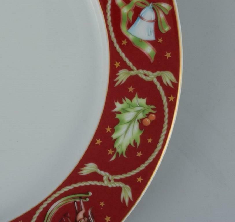 Rosenthal, A Large Round Porcelain Dish With A Christmas Motif. Late 1900s. photo for sale