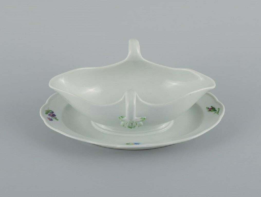 Meissen, Sauce Pot Hand Painted With Flowers. Late 19th Century photo Home Decor