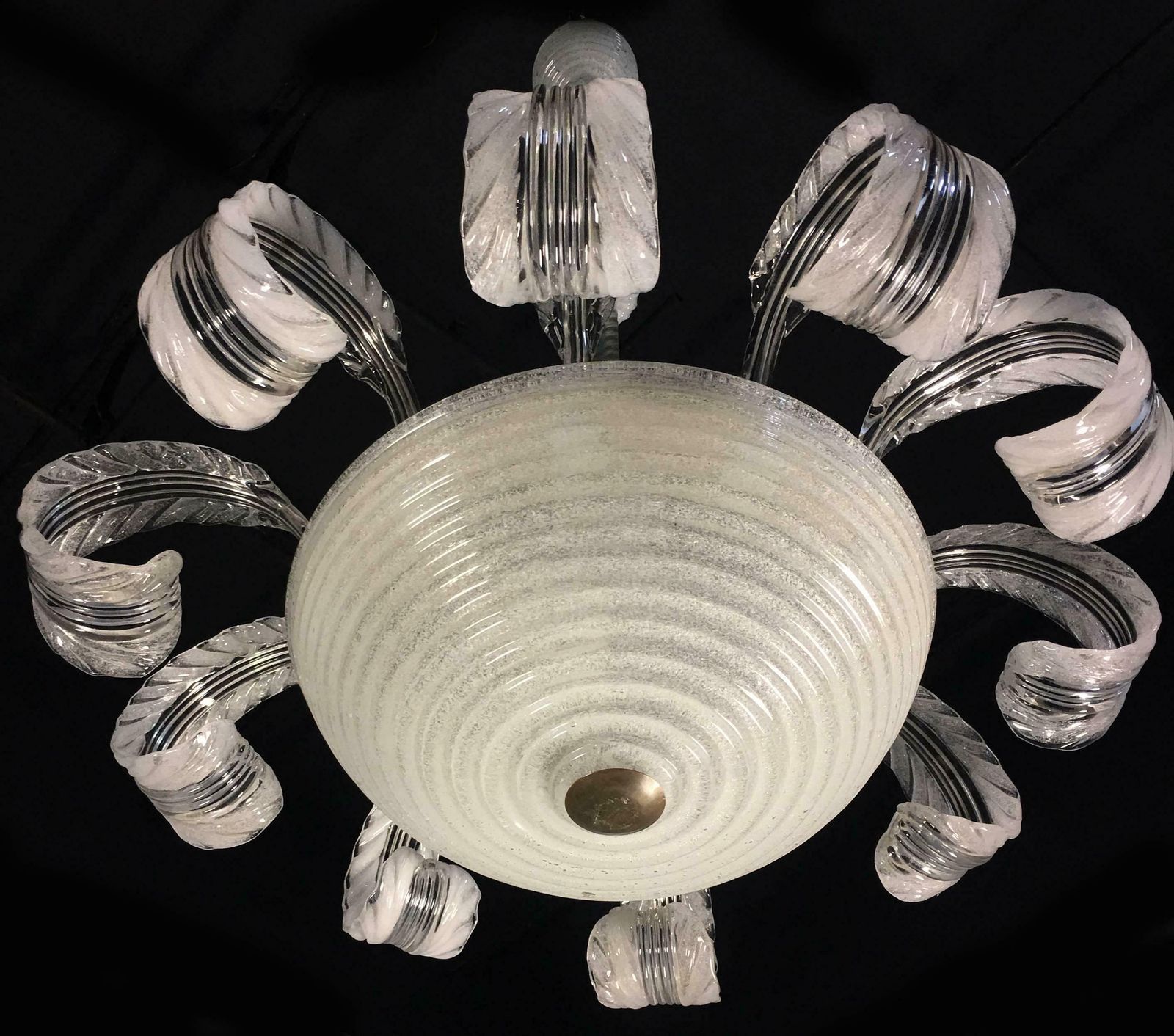 photo furniture Midcentury Italian Pulegoso Glass Chandelier By Barovier & Toso, Murano, 1940