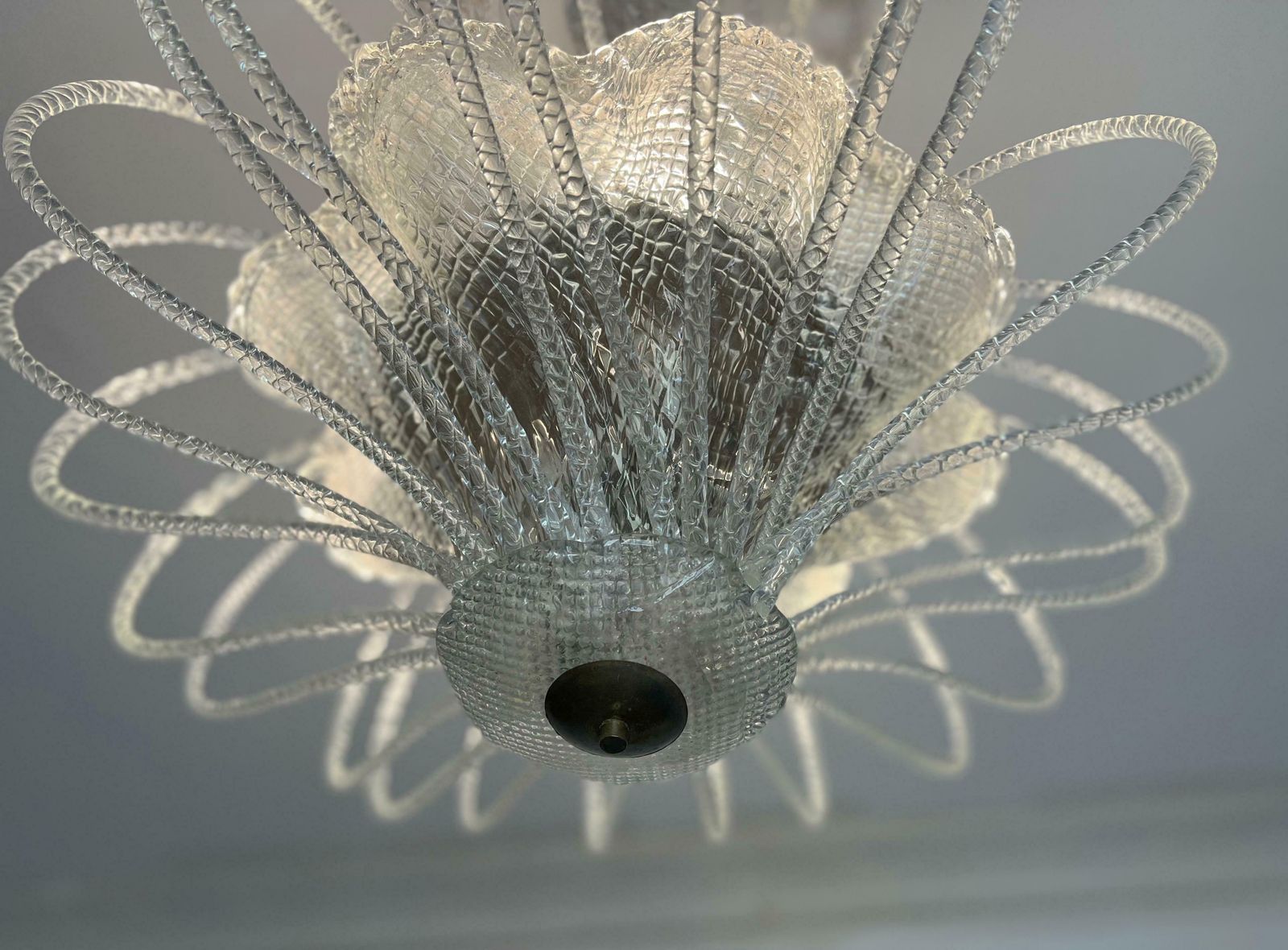 photo vintage Stunning And Original Chandelier By Barovier & Toso, Murano, 1940s