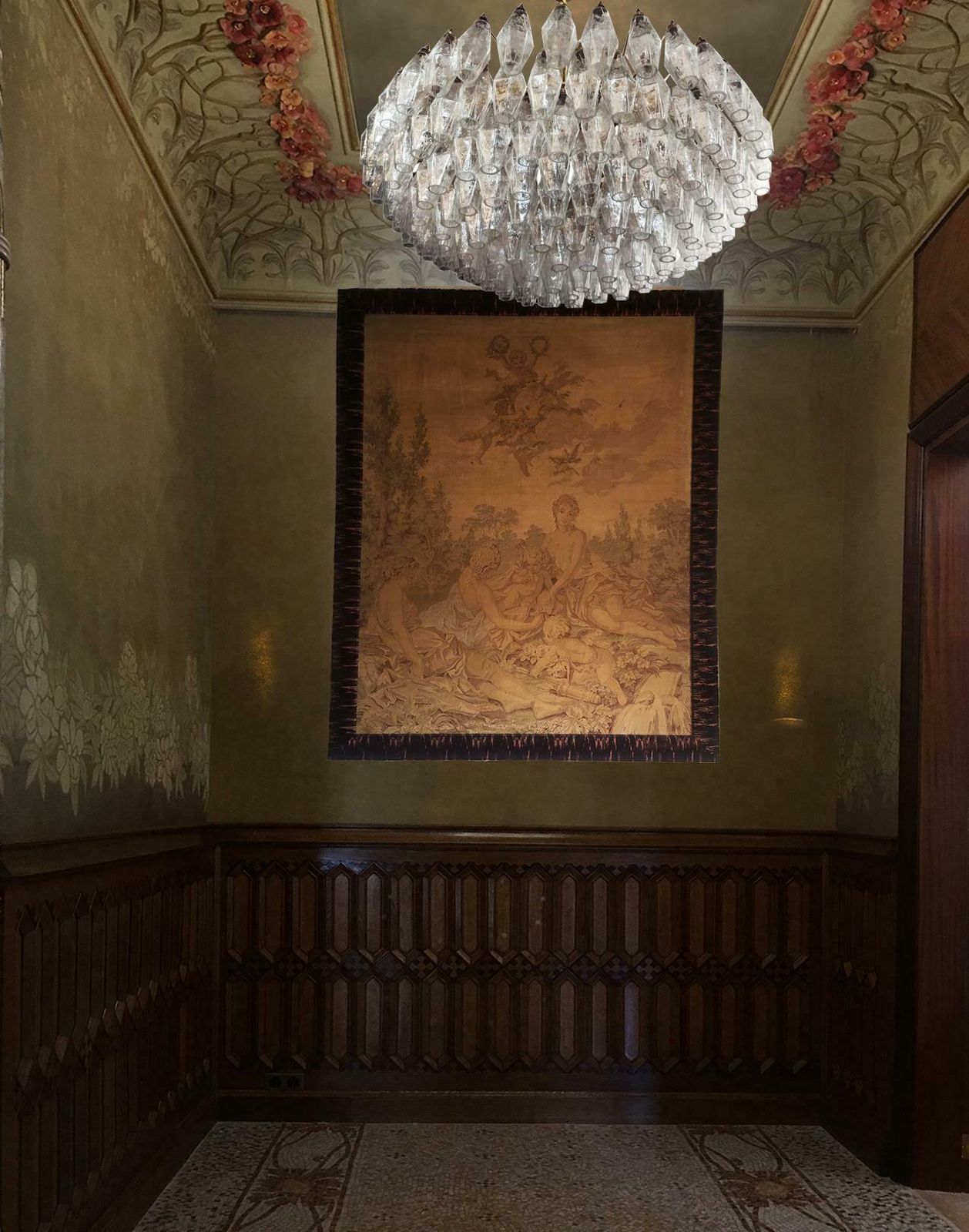 Pair Of Poliedri Chandeliers, Murano photo furniture