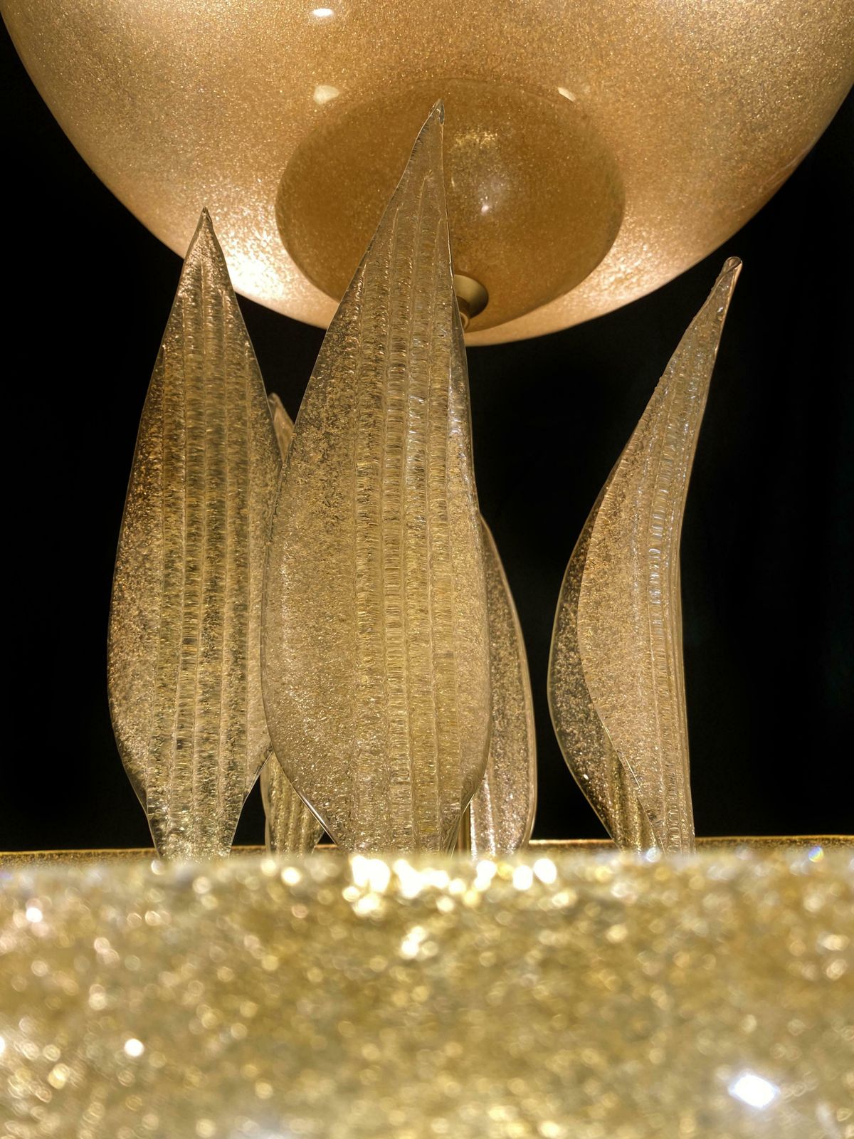 Amazing Murano Chandelier With Gold Inclusions, 1990s photo vinterior