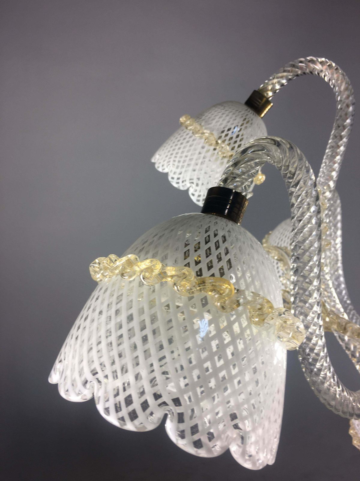 Chandelier "Reticello" Gold Inclusions Attributed To Seguso. Murano, 1940 photo buy