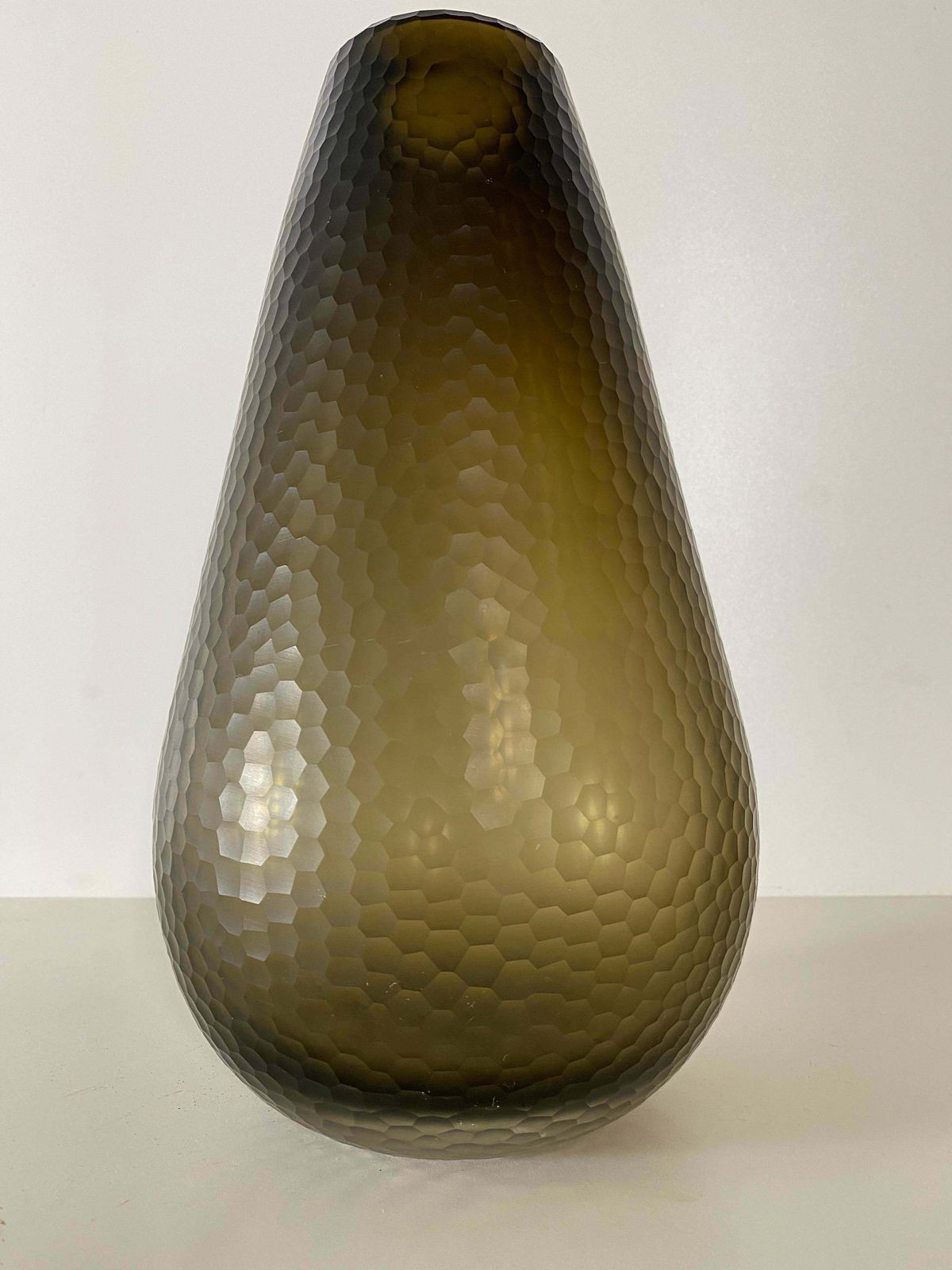 Battuto Nido D’ape Amber Vase Attributed To Carlo Scarpa, Murano, 1940 photo for sale