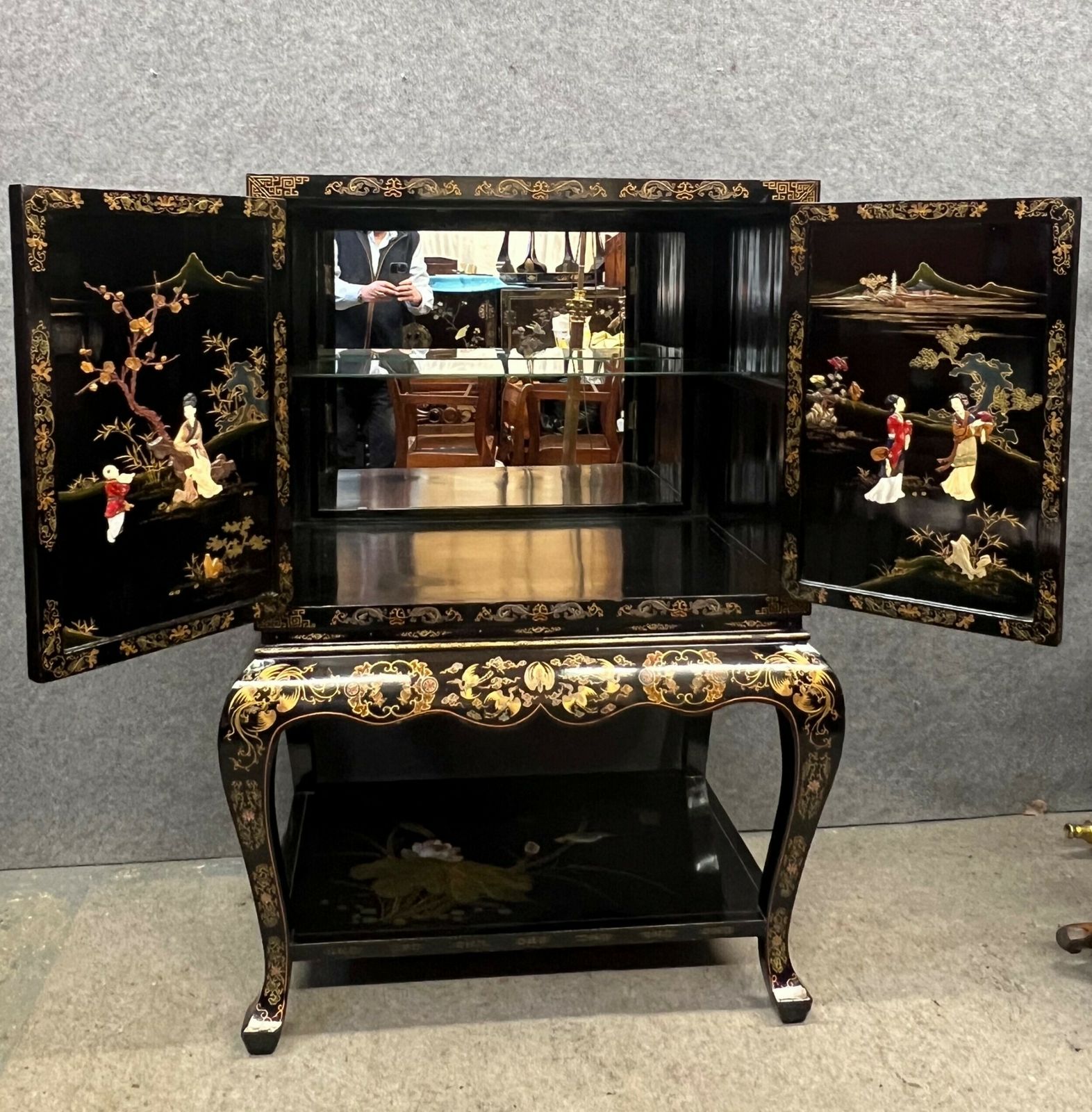 Stunning Large Chinoiserie Cocktail Cabinet