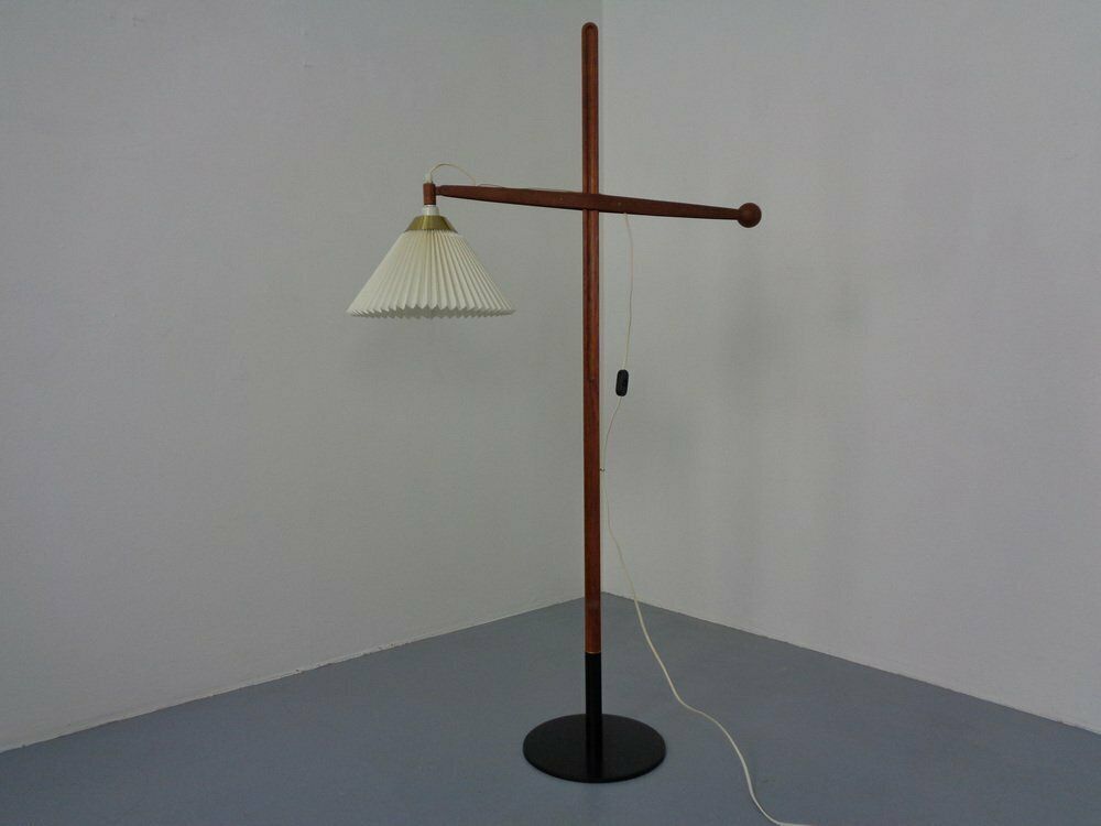 Adjustable Teak Floor Lamp Model 325 By Vilhelm Wohlert For Le Klint, Denmark, 1950s photo 1979.0