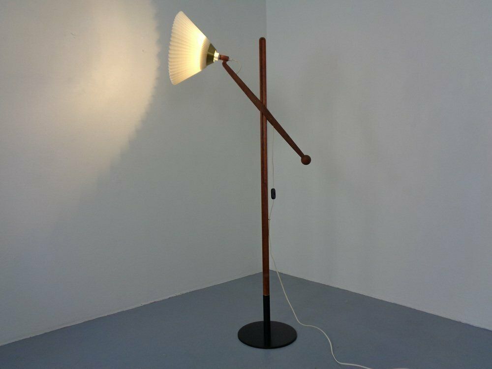Adjustable Teak Floor Lamp Model 325 By Vilhelm Wohlert For Le Klint, Denmark, 1950s photo buy