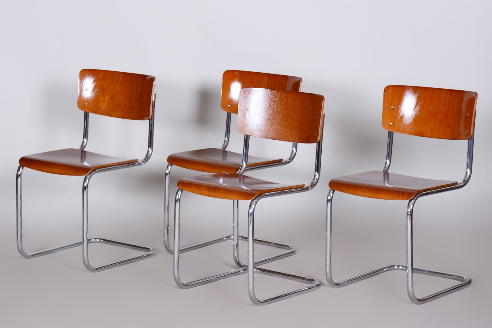 Set Of Four Bauhaus Beech Chairs, Restored, Germany, 1930s photo furniture