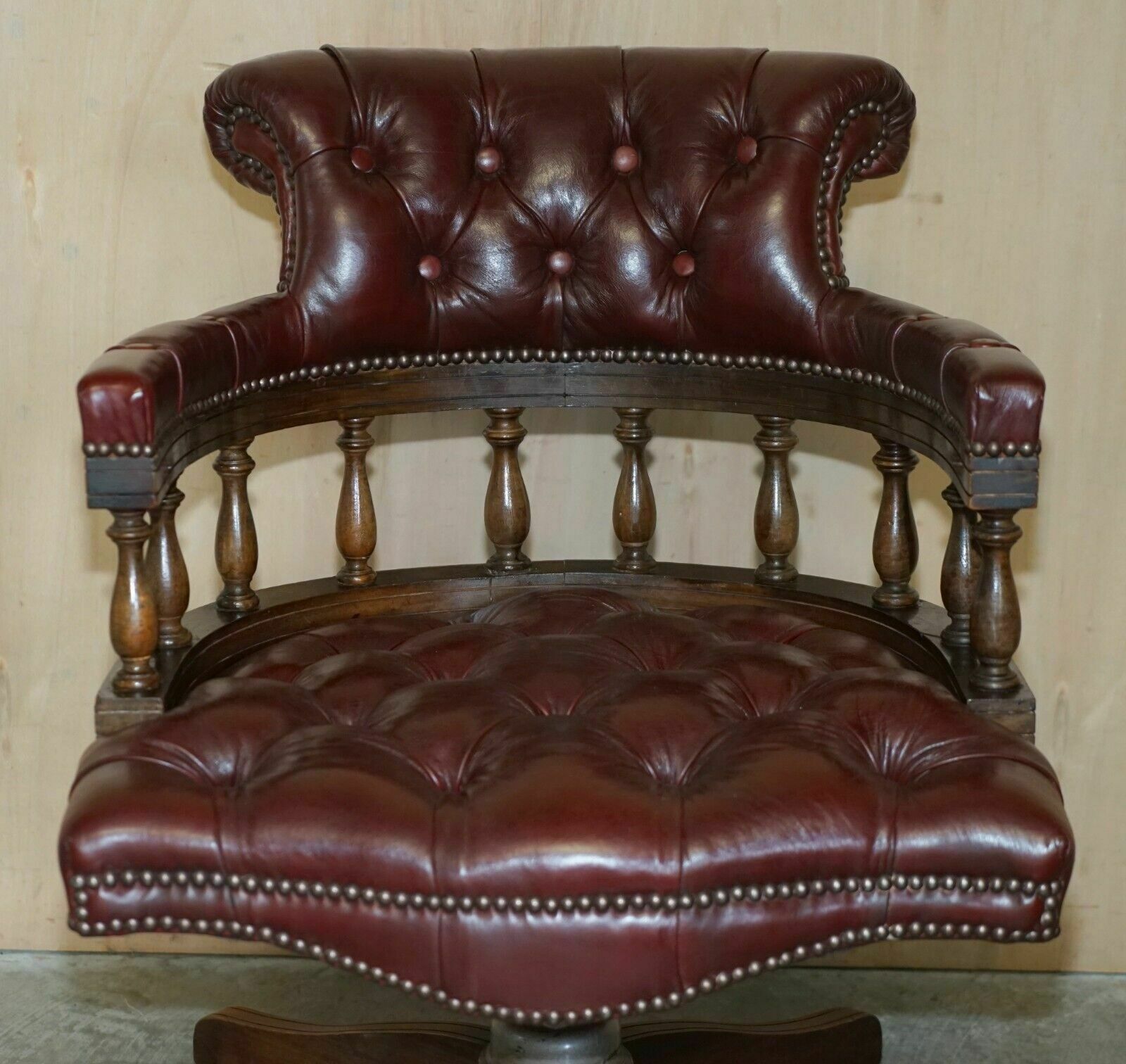 Fine Circa 1900 Antique Chesterfield Oxblood Captains Chairs Hillcrest Movement photo for sale