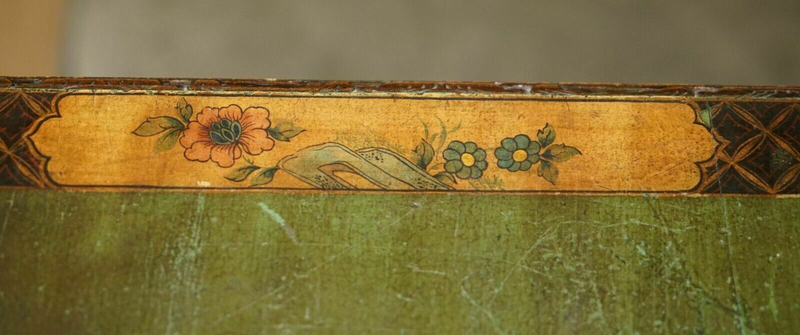 photo buy Fine Antique Victorian Chinese Chinoiserie Hand Painted Side End Lamp Wine Table