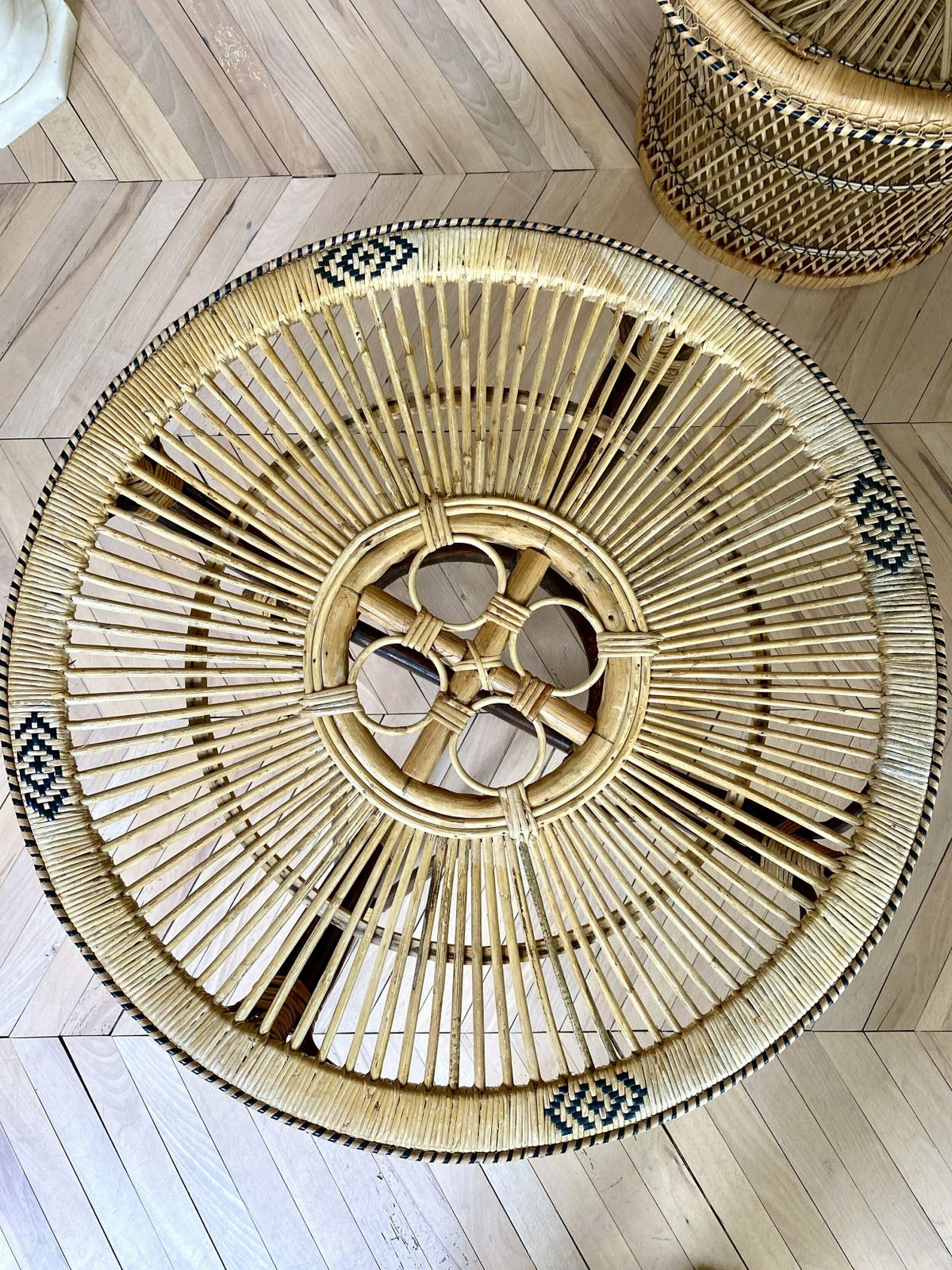Original 1960s Peacock Rattan Tub Chair & Matching Table photo 489.0