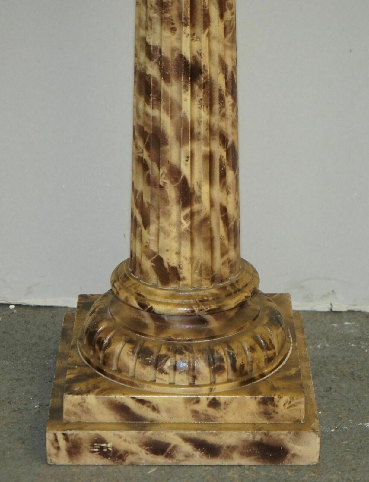 Pair Of Antique Hand Carved Corinthian Pillar Pedestal Stands Faux Marble Paint photo Home Decor