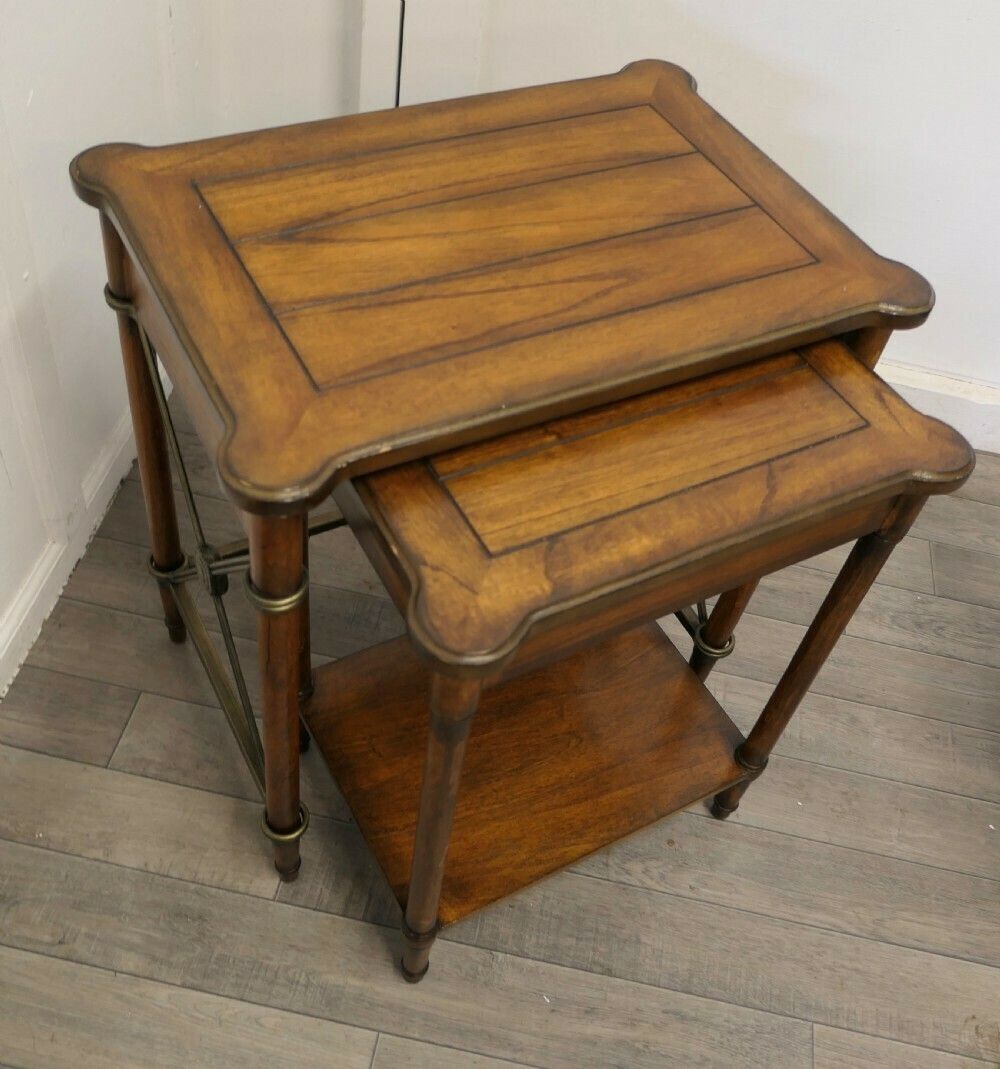 Nest Of 2 Regency Style Walnut And Brass Occasional Tables photo vinterior
